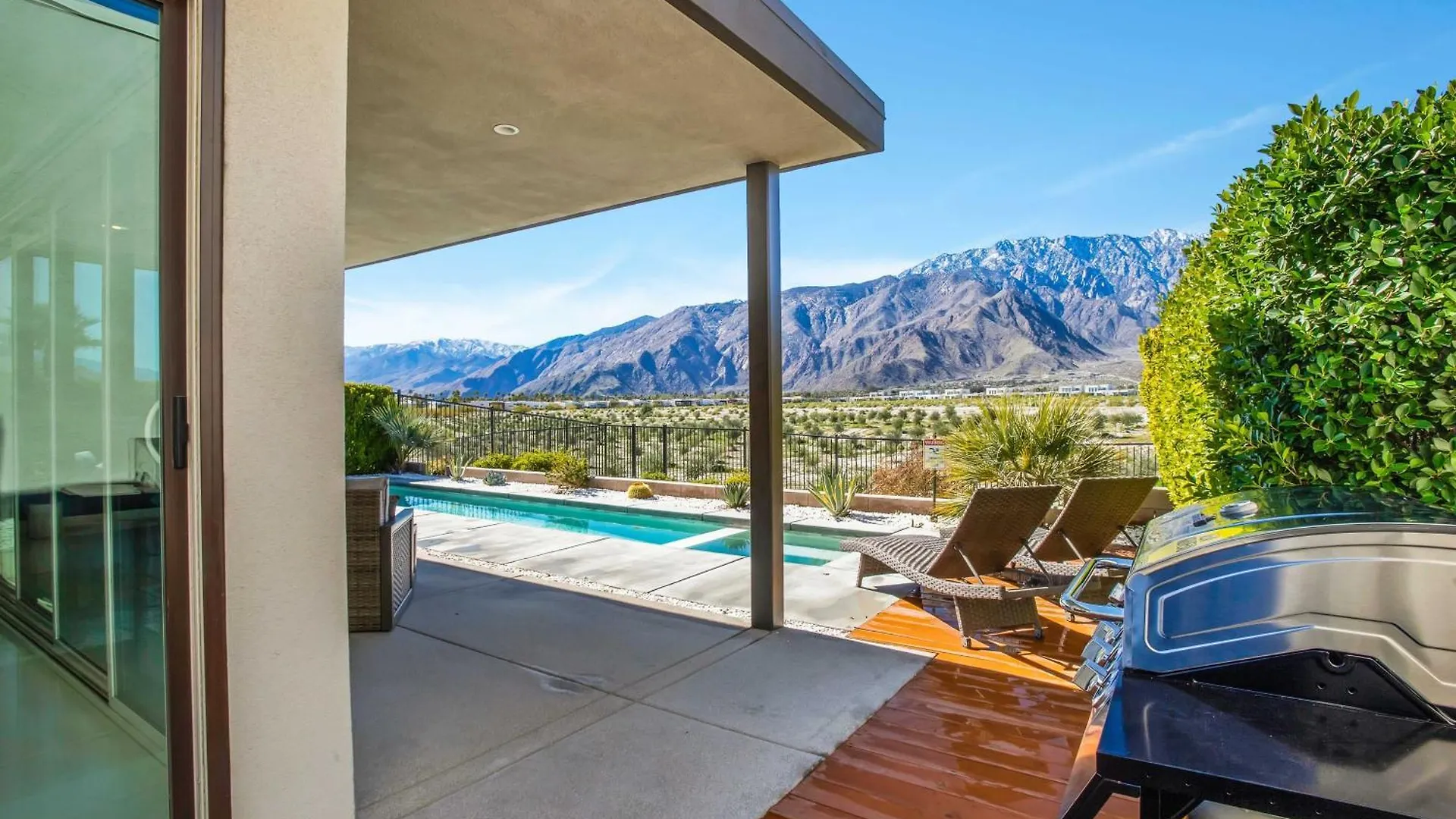펜션 팜 스프링스 Majestic Mountain View Permit #14866 빌라